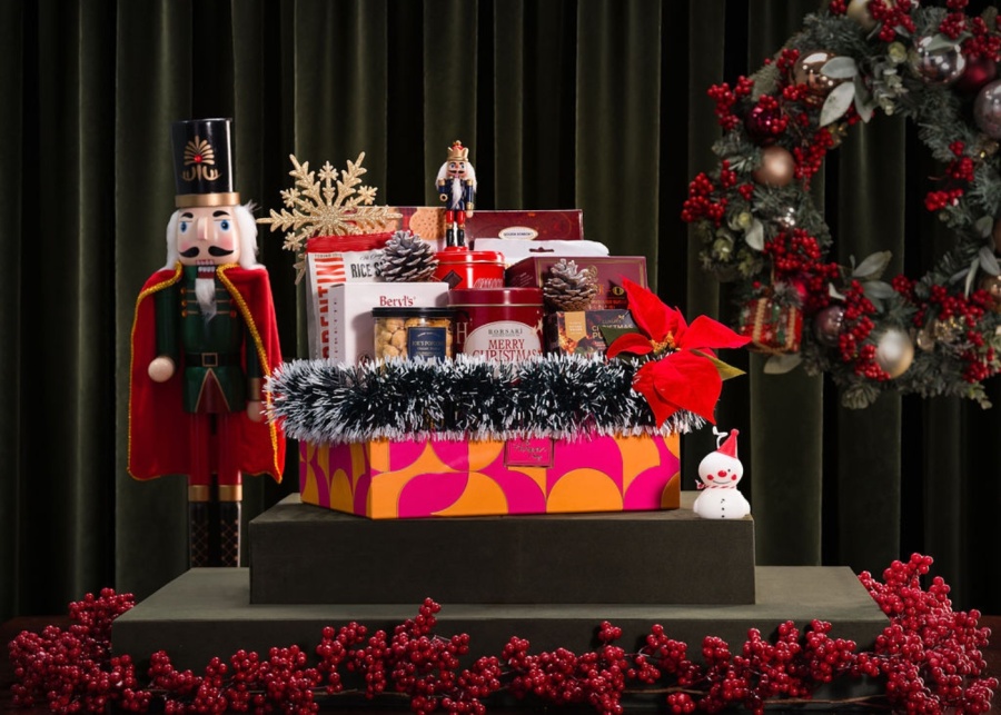 Best Christmas hampers in Singapore 2025 - The Hamper Story luxurious bespoke festive hampers