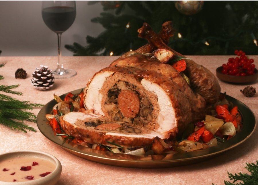 Best turkey in Singapore - Da Paolo Boneless Roast Turkey with Homemade Sausage & Mushroom Stuffing