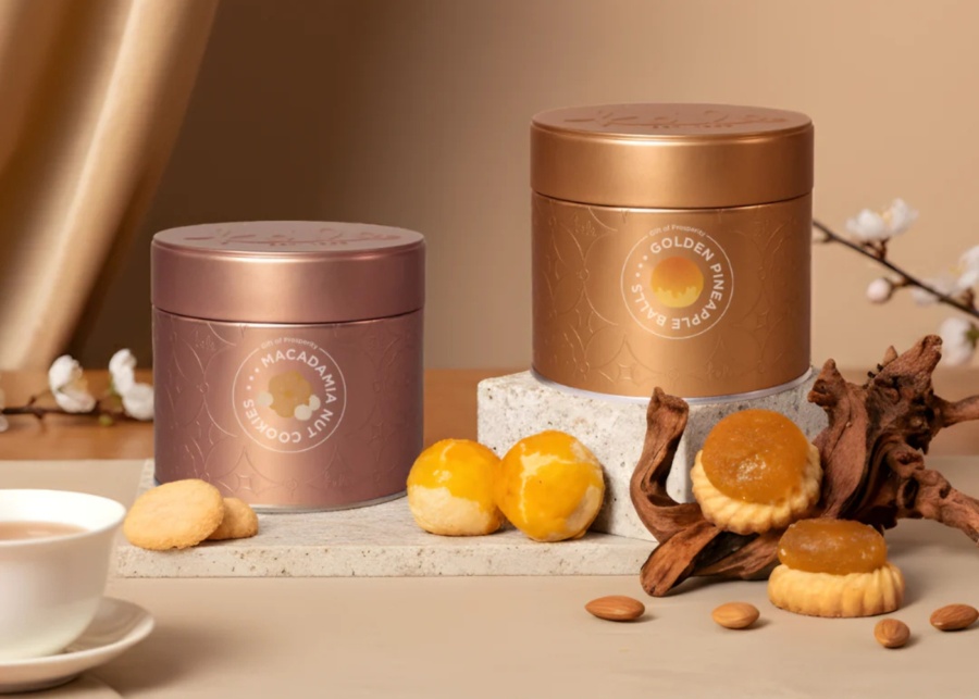 Best pineapple tarts in Singapore 2026 - Kele pineapple balls in classic and petite tins