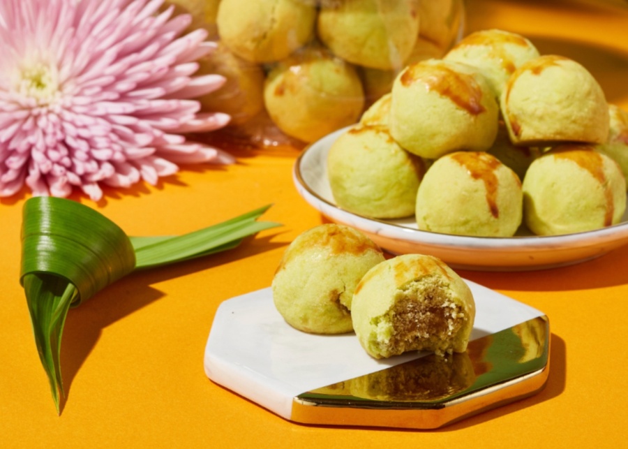 Best pineapple tarts in Singapore 2026 - Mdm Ling Bakery pandan pineapple balls