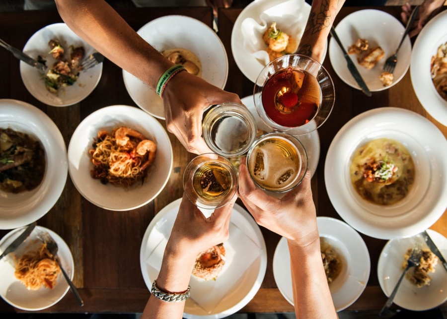 24 best buffets in Singapore for hotel, halal & international dining