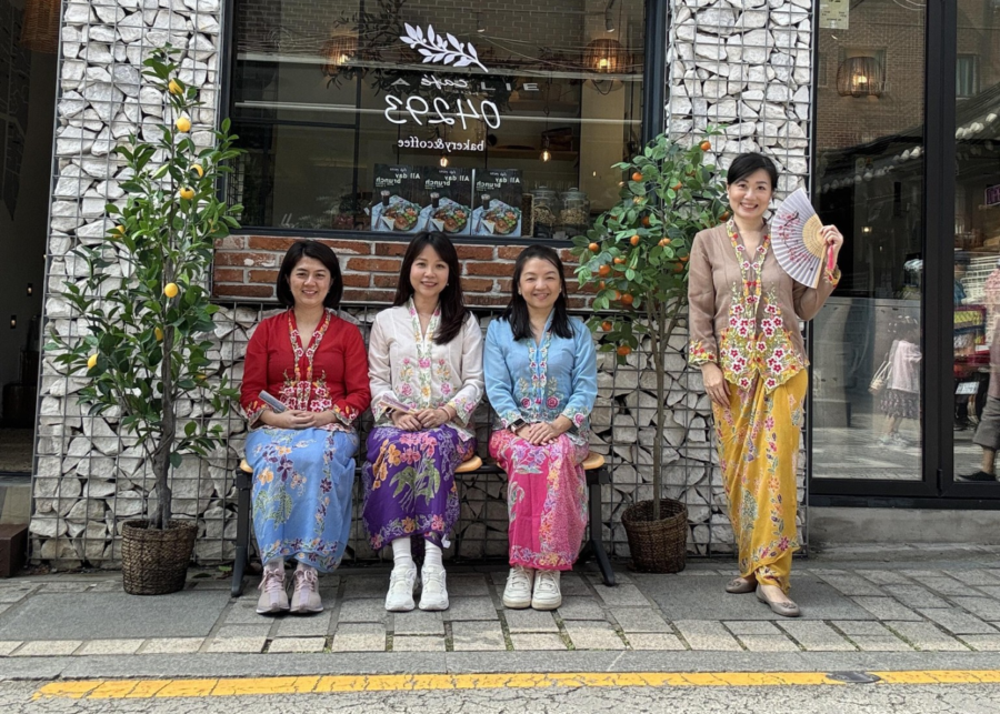 little nyonya batik - batik in singapore