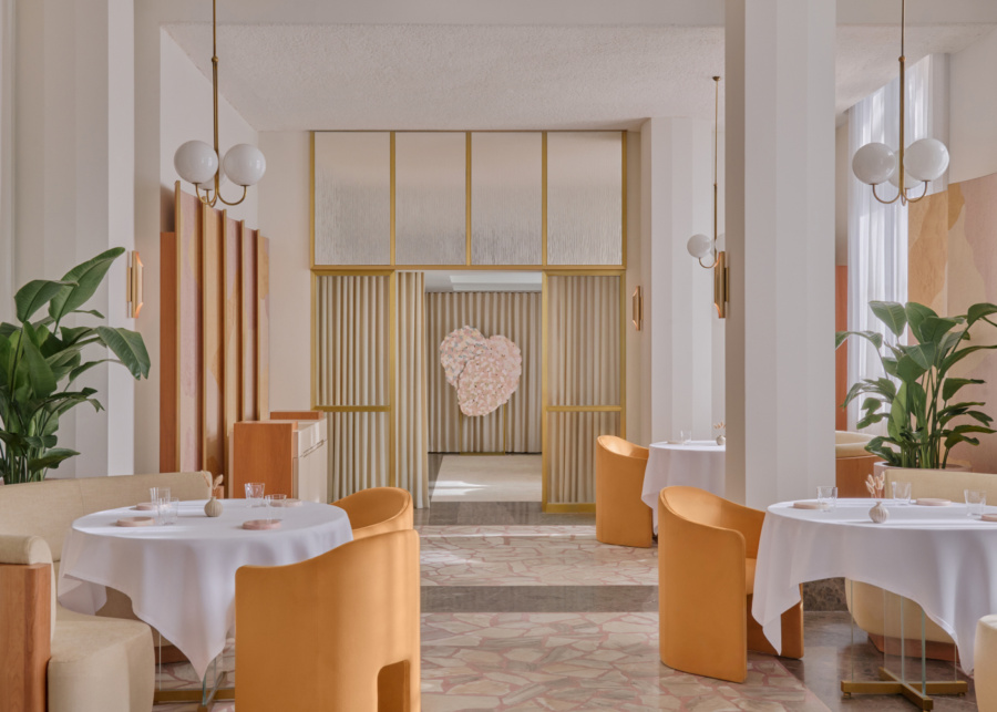 Odette's dining hall | Romantic restaurants in Singapore