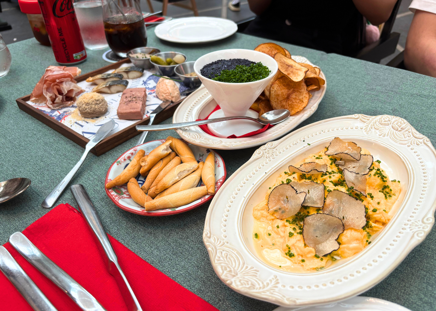 the masses - brunch in singapore (2)