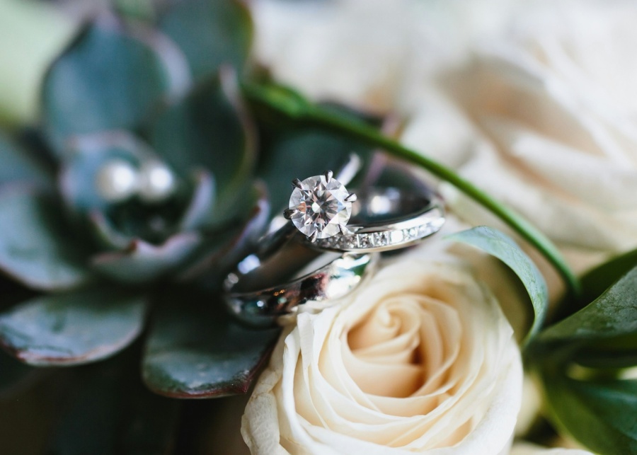 18 jewellers for the best engagement rings in Singapore