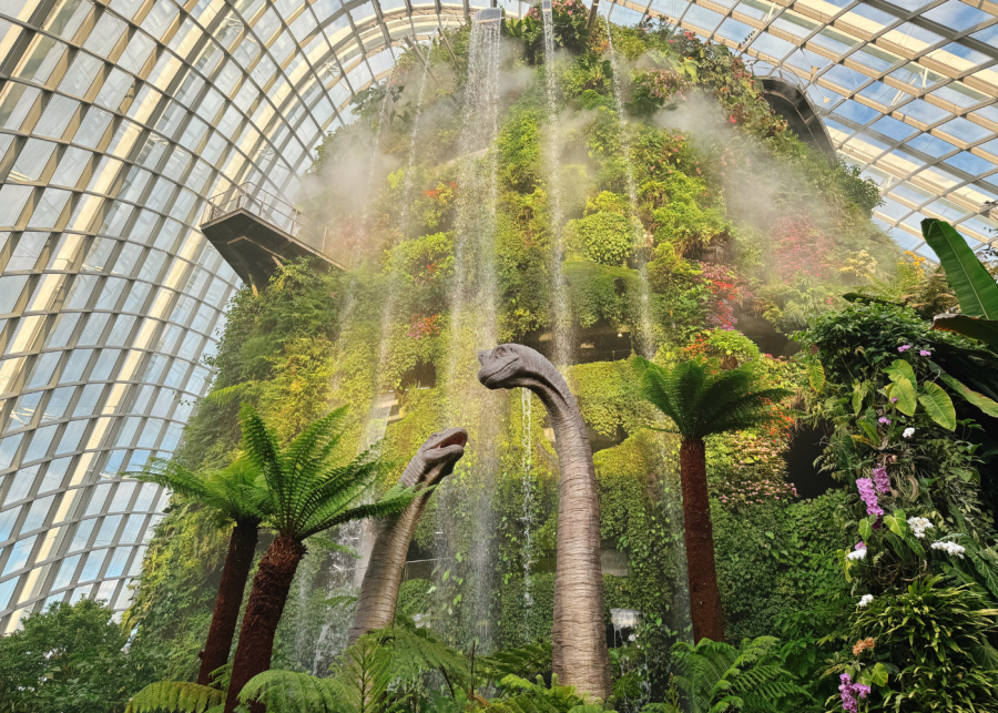 jurassic world the experience singapore | brachiosaurus falls