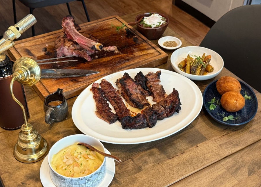 Tomahawk Contemporary Steakhouse