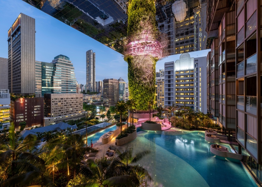 Best hotels for staycations in Singapore - Pan Pacific Orchard Beach Terrace Pool