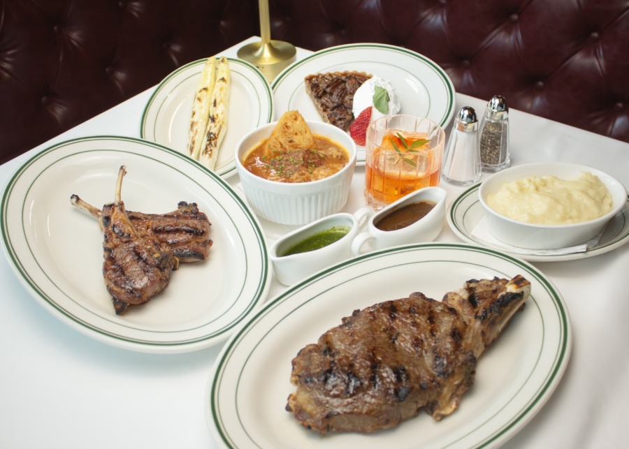 Fathers-Day-feasts-2025-Wolfgangs-Steakhouse-Singapore-by-Wolfgang-Zwiener