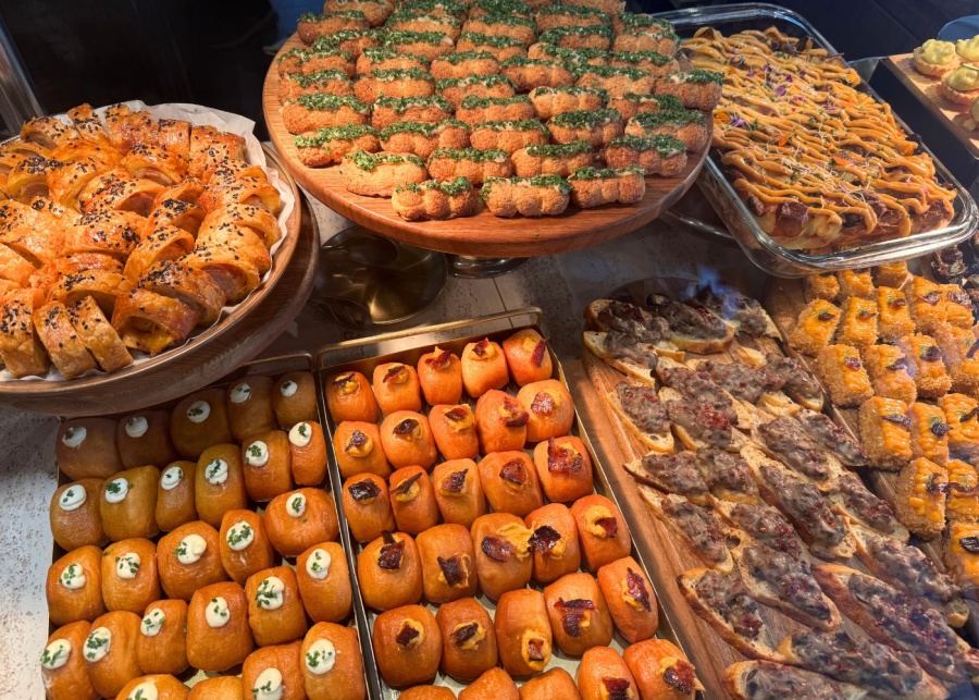 Best buffets in Singapore - Awfully Chocolate Bakery & Cafe pastry selection