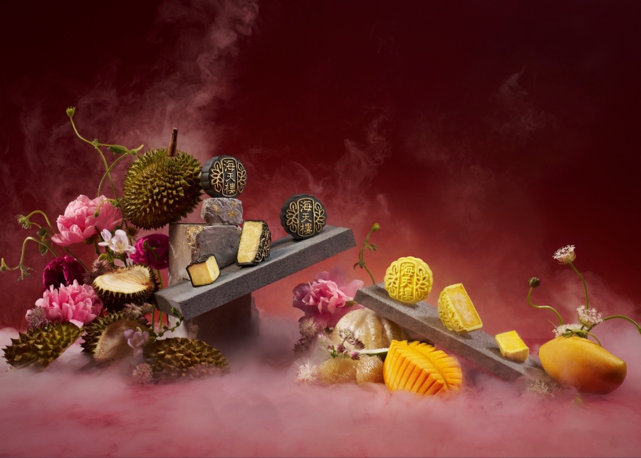 Hai Tien Lo mooncakes 2025 - Mao shan wang durian and mango pomelo snowskin mooncakes