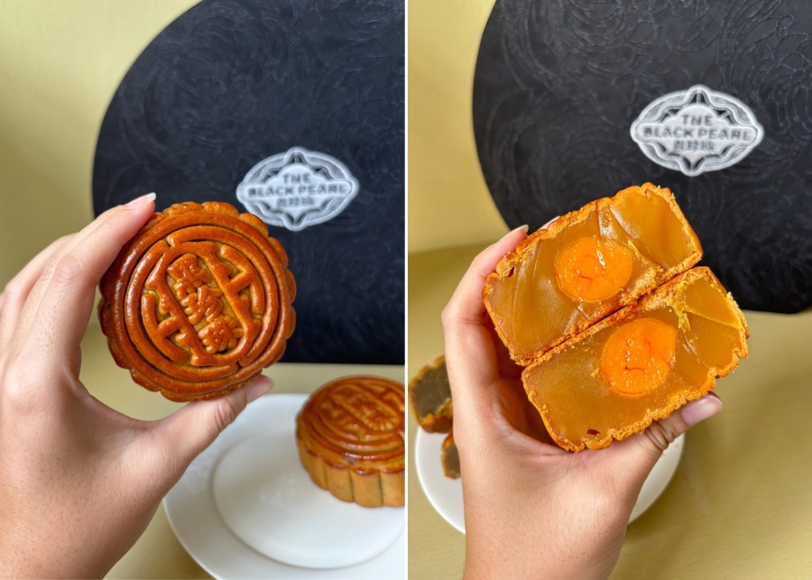 Mooncakes 2025 in Singapore - The Black Pearl - White lotus with double yolk baked mooncake