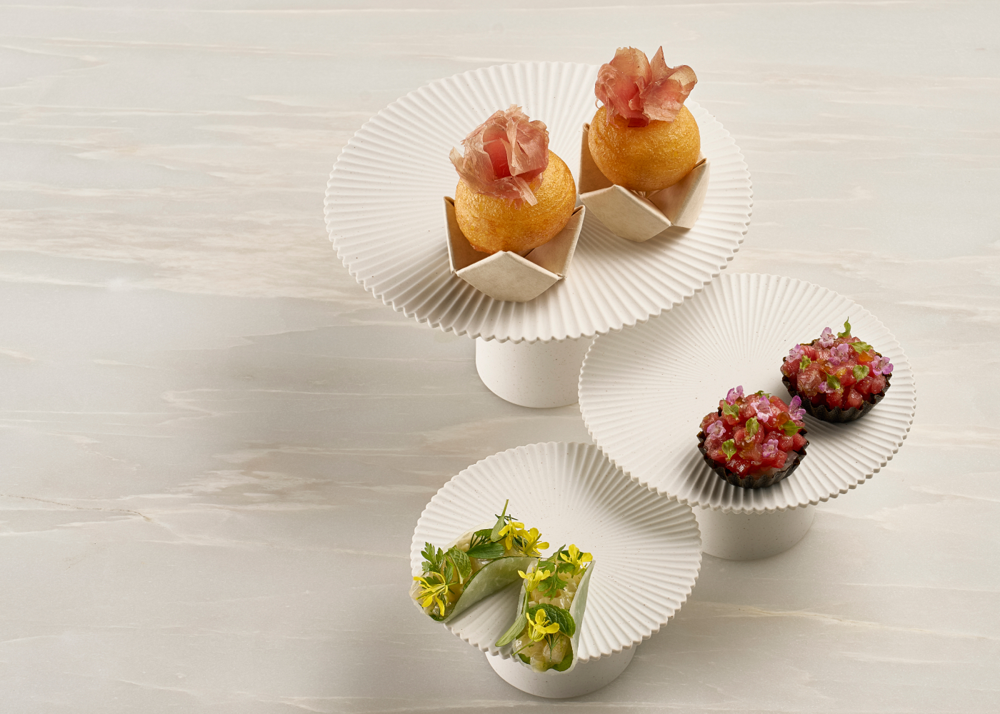 Odette's canapes | michelin starred restaurants in singapore