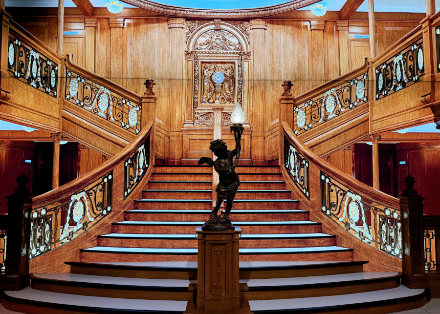 titanic singapore exhibition grand staircase