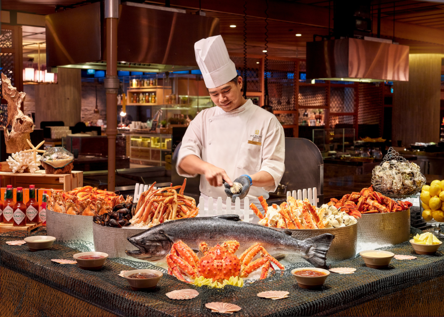 edge sunday brunch pan pacific singapore chef live station