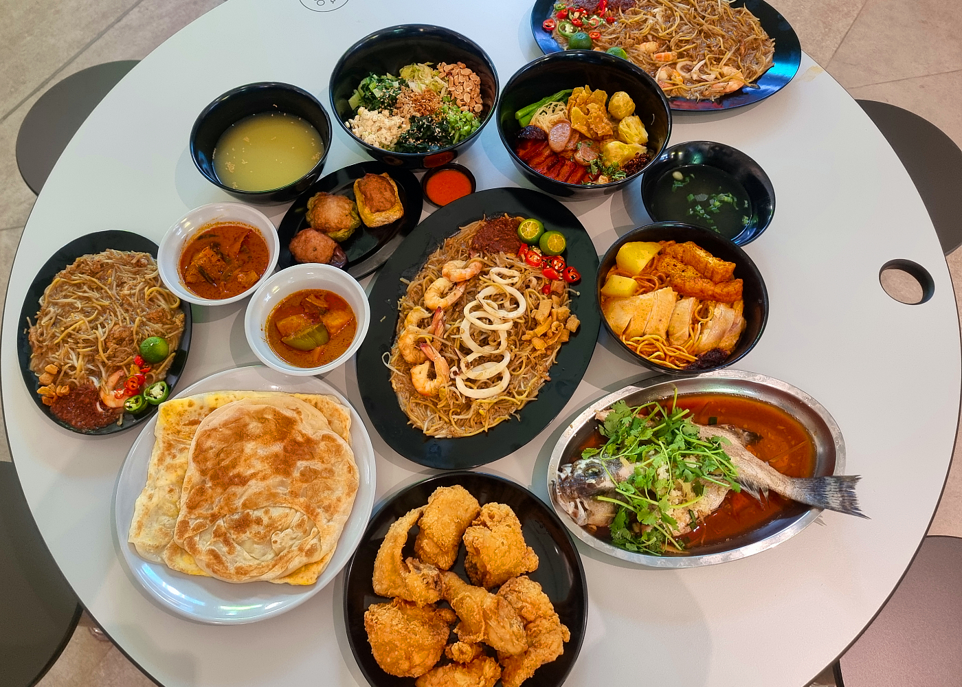 All the hawker dishes found at Punggol Coast Hawker Centre
