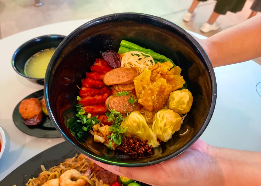 Huay Kwang Thai Wanton Mee @ Ubi | Punggol Coast Hawker Centre