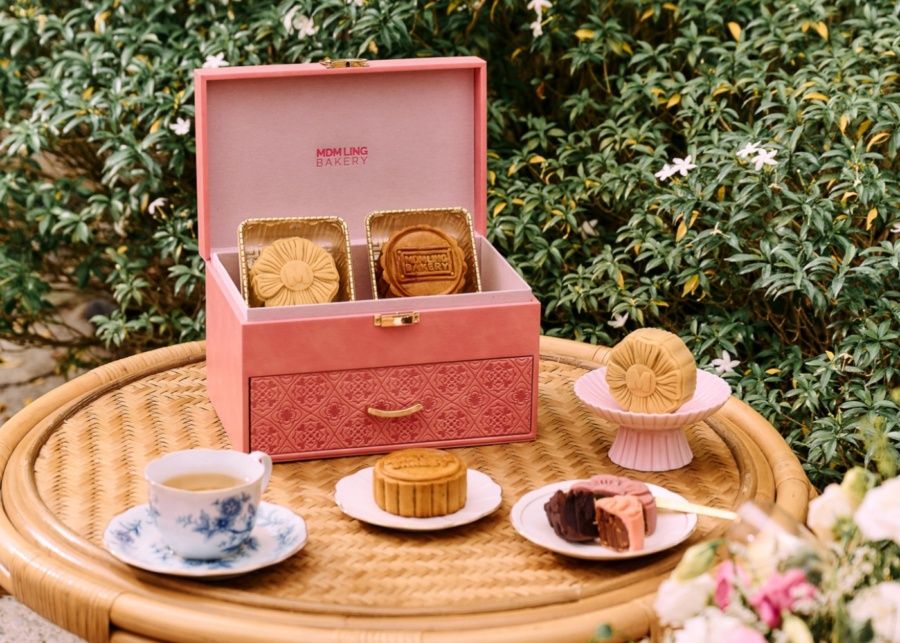 Best mooncakes in Singapore for Mid-Autumn 2026 - Mdm Ling Bakery Blossom Drawer Chest Pink