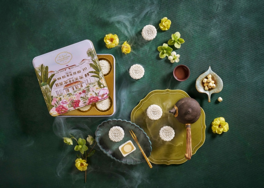 Best mooncakes in Singapore for Mid-Autumn Festival 2026 - Raffles Hotel Singapore Champagne Truffle Snow-Skin Mooncake