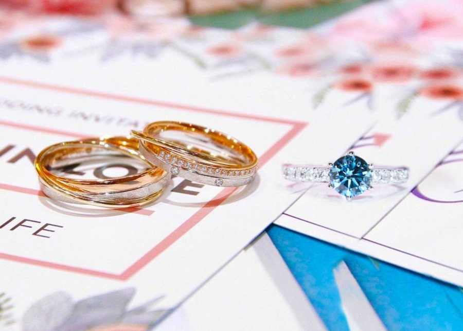 Wedding ring buying guide - eClarity diamond wedding rings