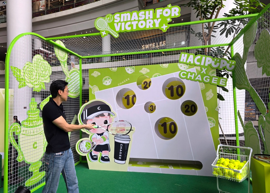 Smash for Victory, Chagee's pop-up at Star Vista | Chagee and Pop Mart's Hacipupu collab in Singapore