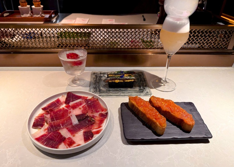 foc restaurant review - new restaurant singapore