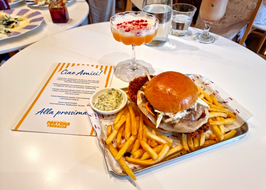 Fortuna Terrazza's IFC and peach Bellini | Fortuna Terrazza