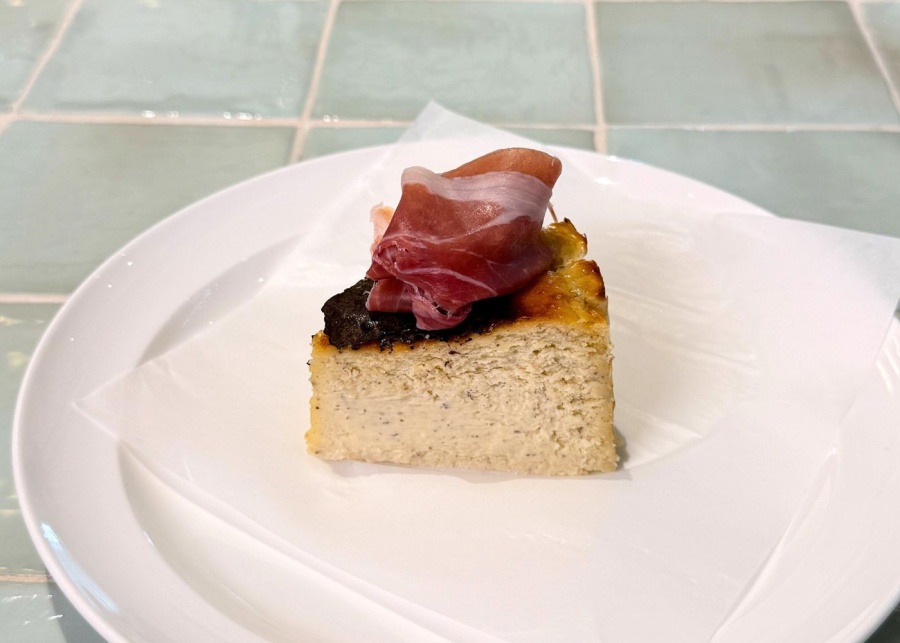 hanco coffee new cafe ham truffle cheesecake