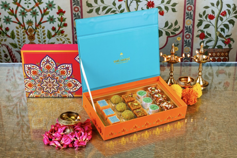 Shahi Maharani celebration box of sweets