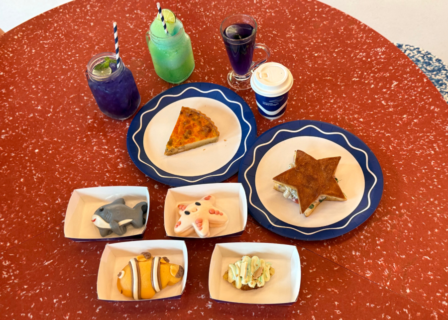 singapore oceanarium food