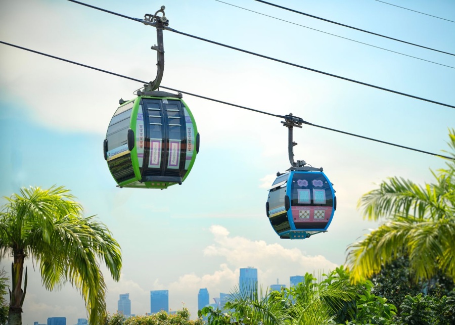 sentosa staycation cable car