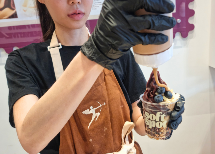Staff preparing Soft Spot for Chocolate | Soft Spot Acai in Singapore