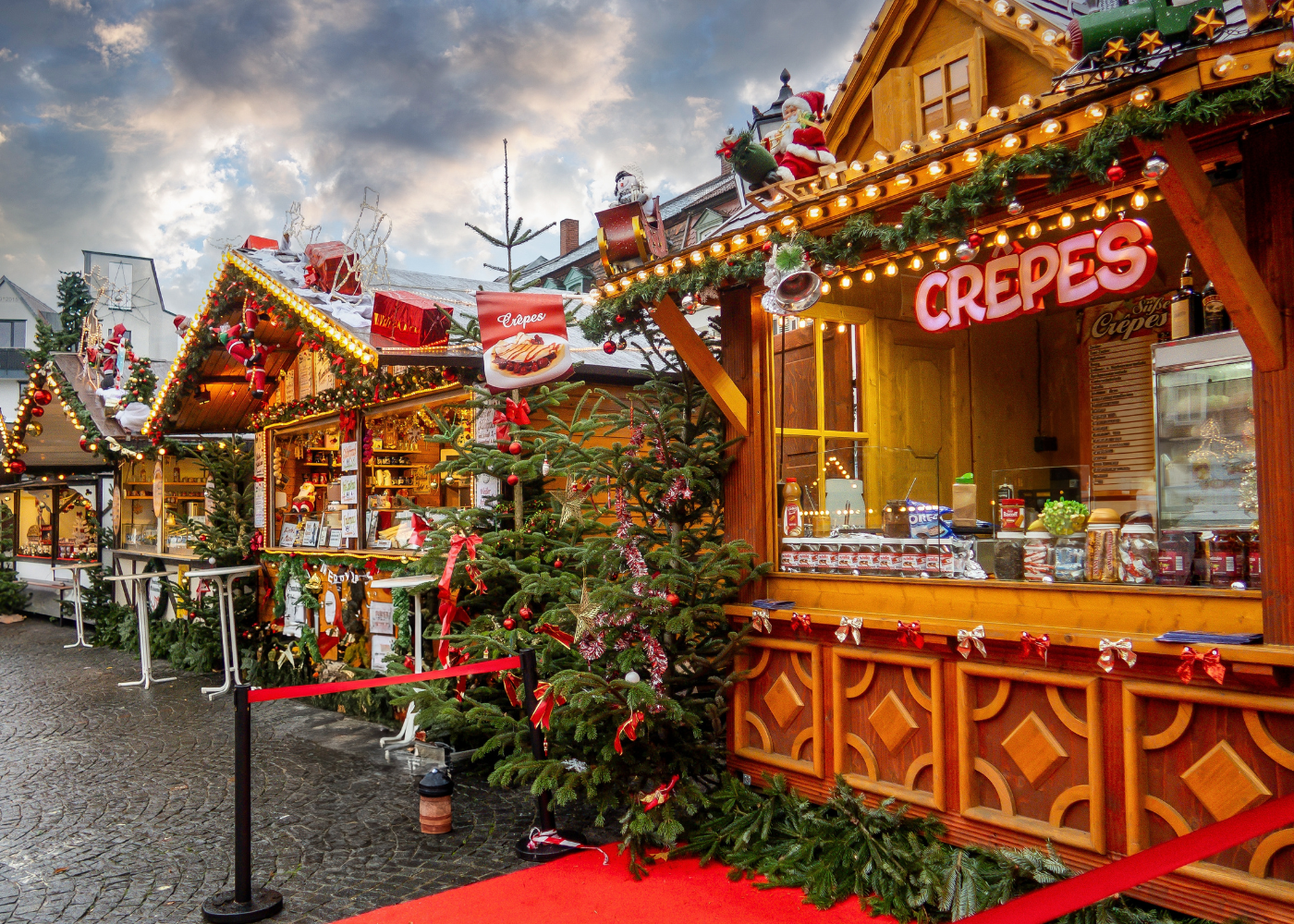 World Christmas Market Singapore 2025: A gift bazaar, festive food, Christmas performances and more