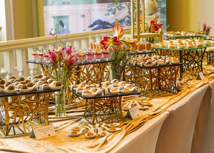 Best halal buffet catering in Singapore - Shiok Kitchen Catering canapes setup