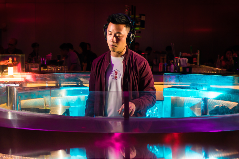 W Singapore—Sentosa Cove presents: Sound Wave featuring Victor Trixter