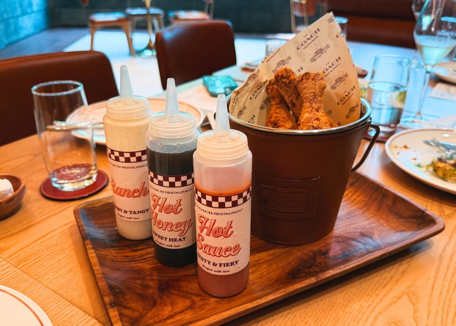 coach restaurant jewel review chicken bucket