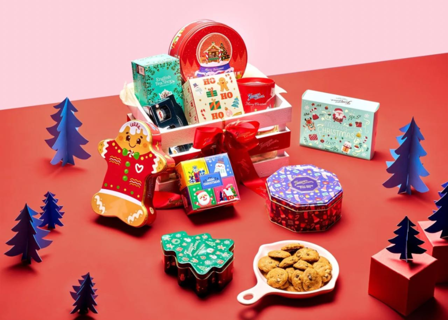 famous amos - christmas cookies singapore