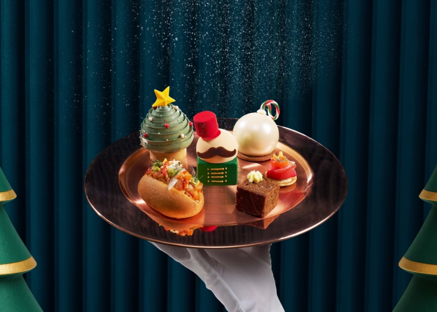 Christmas 2025 highlights at Marina Bay Sands: Say hello to festive spreads, heartwarming takeaways, sweet treats and more