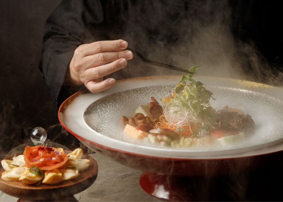 the black peark cny yusheng