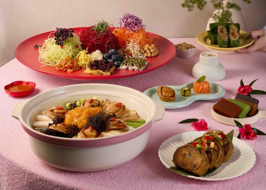 Best CNY 2026 takeaway and delivery menus in Singapore - LingZhi Vegetarian take-home set