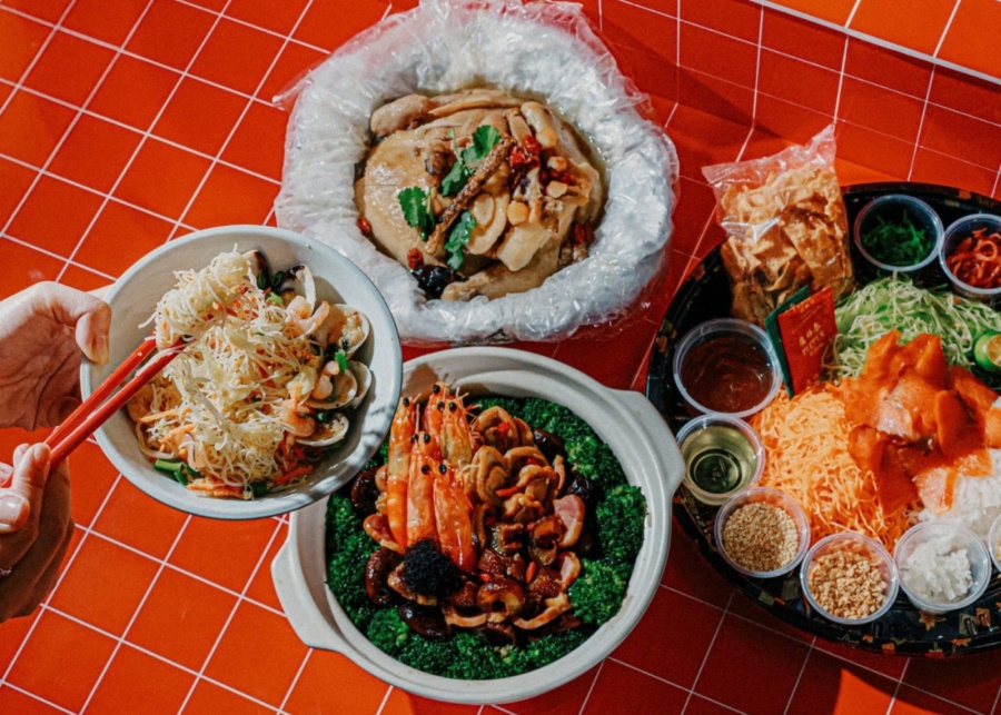 Best CNY 2026 catering in Singapore - Four Seasons Catering reunion bundle