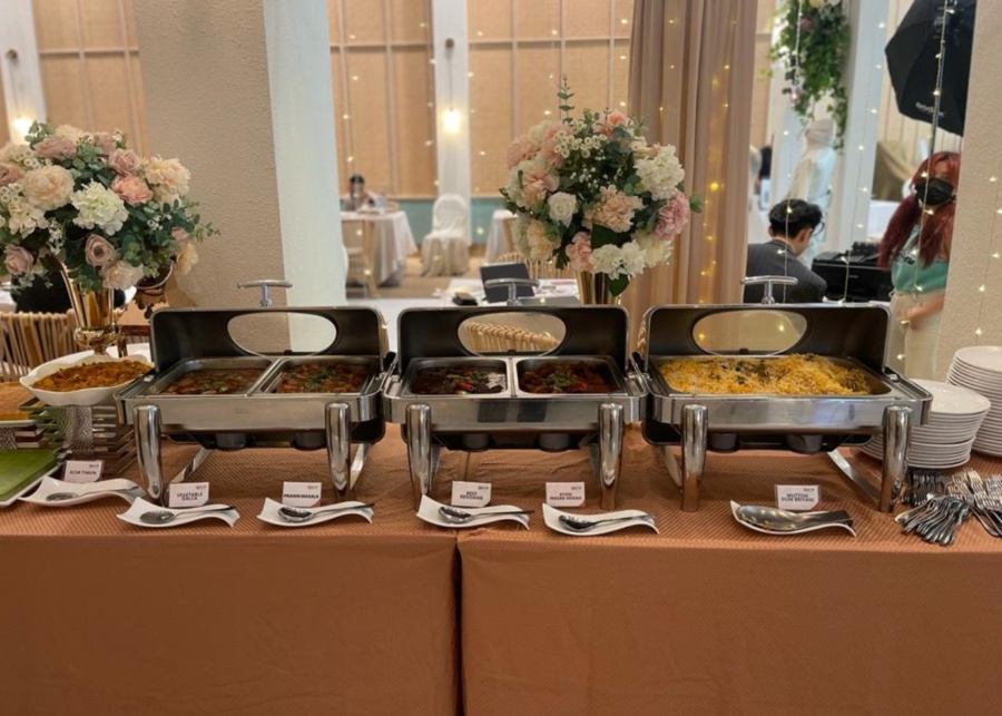 Best Ramadan iftar catering services in Singapore - Bijan Catering buffet set-up