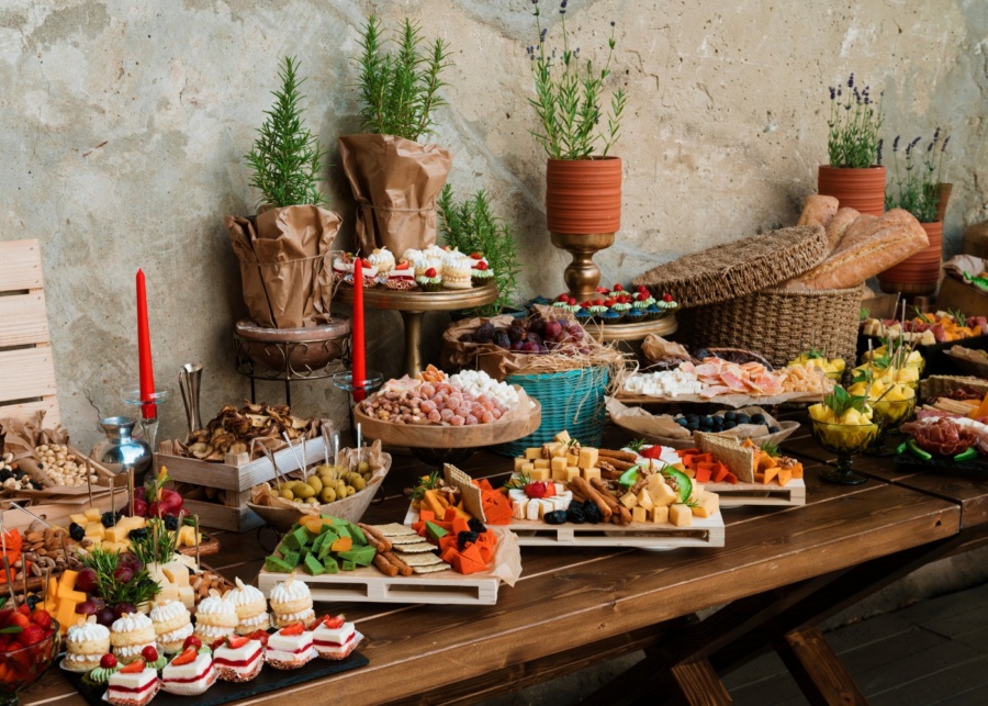 Best halal catering services in Singapore - A full buffet set-up