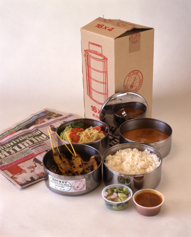 A Shared Meal with Rirkrit Tiravanija