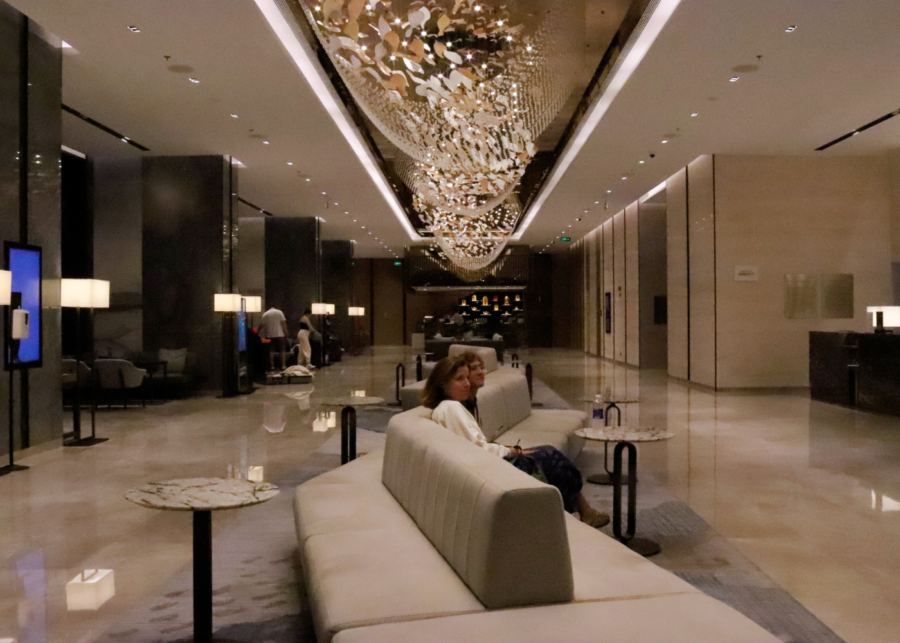 courtyard by marriott danang han river lobby