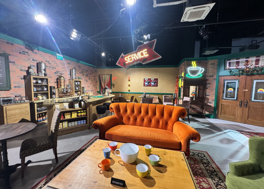 the-friends-experience-the-one-in-singapore-review