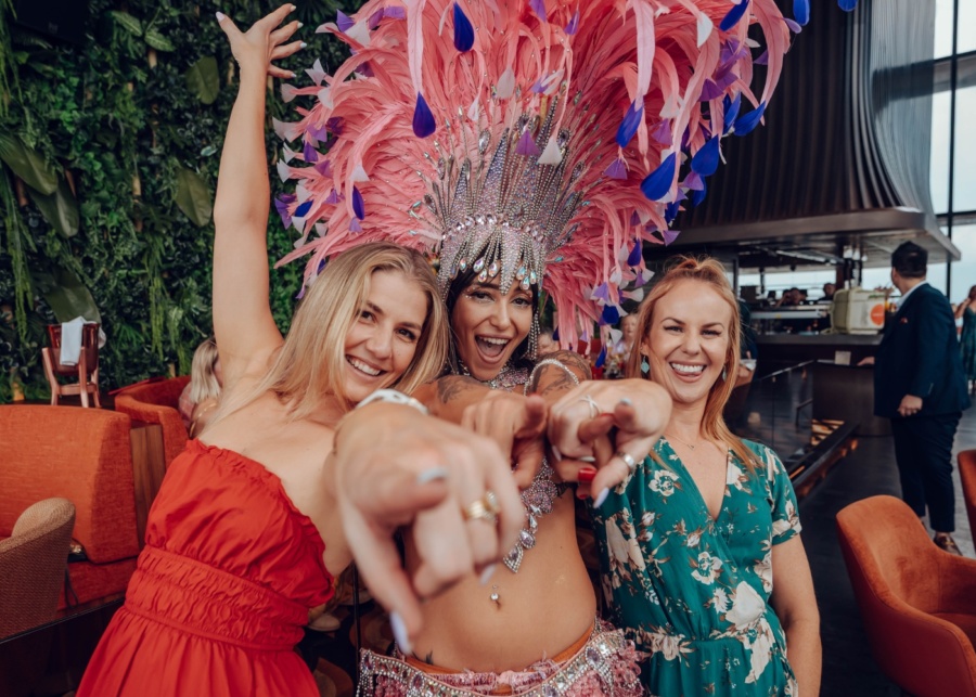 Best boozy brunches in Singapore - Sushisamba samba dancers