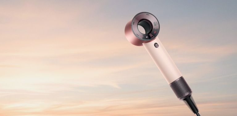 Dyson Supersonic Travel Pop Up @ Tang Plaza