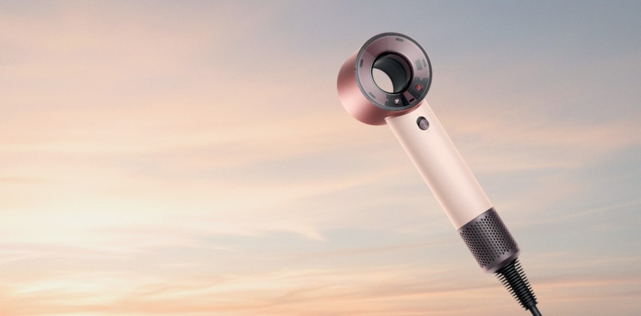 Dyson Supersonic Travel Pop Up @ Tang Plaza