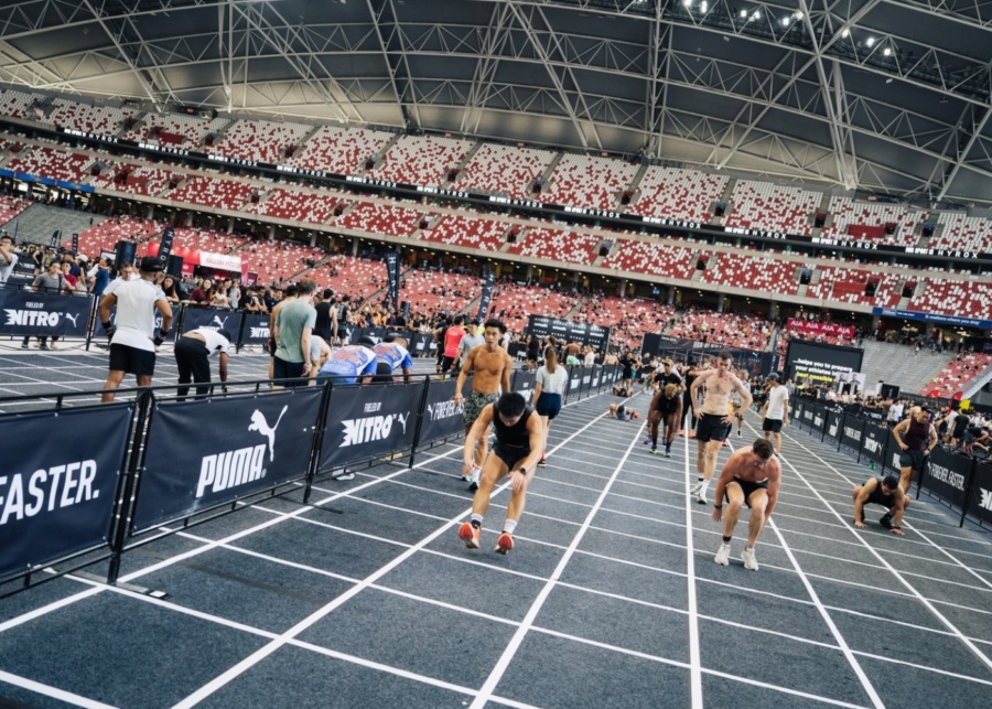 Hyrox events in Singapore and Asia-Pacific 2026 - Participants at burpee broad jump station